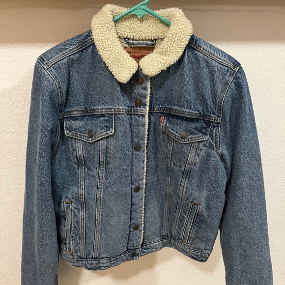 Levi's Jackets & Blazers - Women’s Levi’s Sherpa Jean Jacket